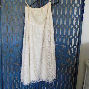 Vintage  Off White Lace mid length Skirt